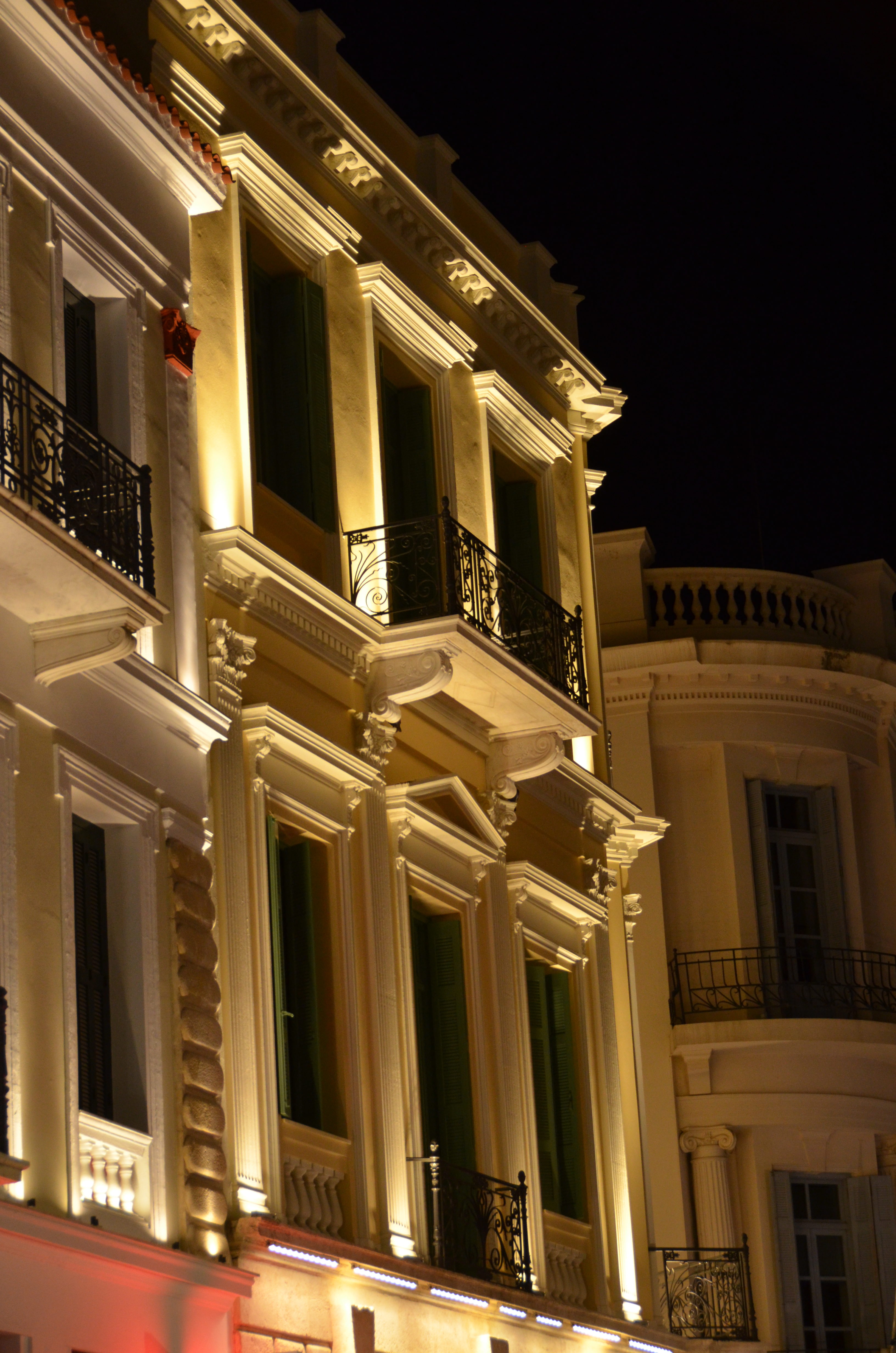 fassade-beleuchtet7299