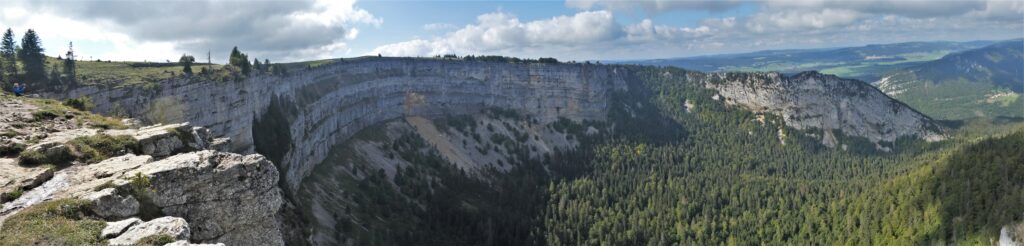 Dieses Bild hat ein leeres Alt-Attribut. Der Dateiname ist P1130416-1024x246.jpg